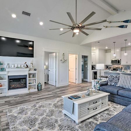 Bolivar Peninsula Beach House, Steps To Coast Exterior foto